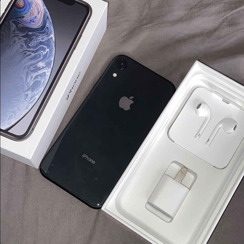 Like new iPhone XR blank 64 gbw
